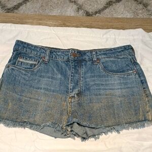 Distressed Blue Jean Shorts with Raw Edges